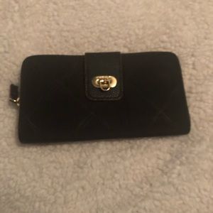 Black Vera Bradley Wallet